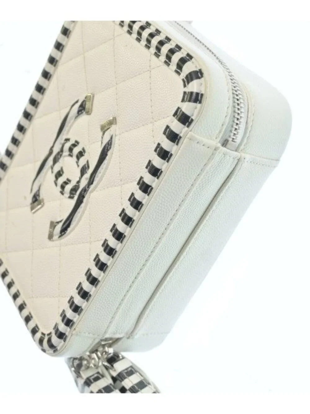 Chanel Shoulder Bag White